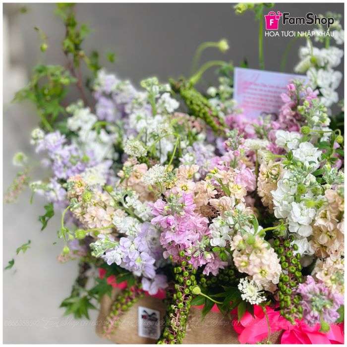 Giỏ hoa phi yến hồng tím trắng GHPYHTT